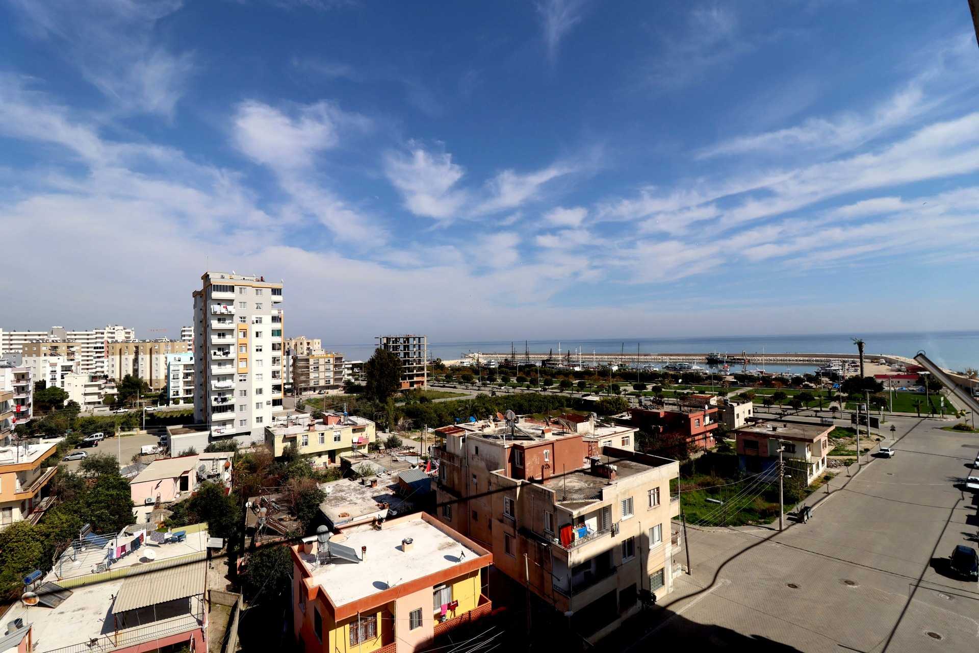 Mersin Erdemli Alata Meerblick Unabhängige Küche 4-seitige 3 + 1 Wohnung zu verkaufen