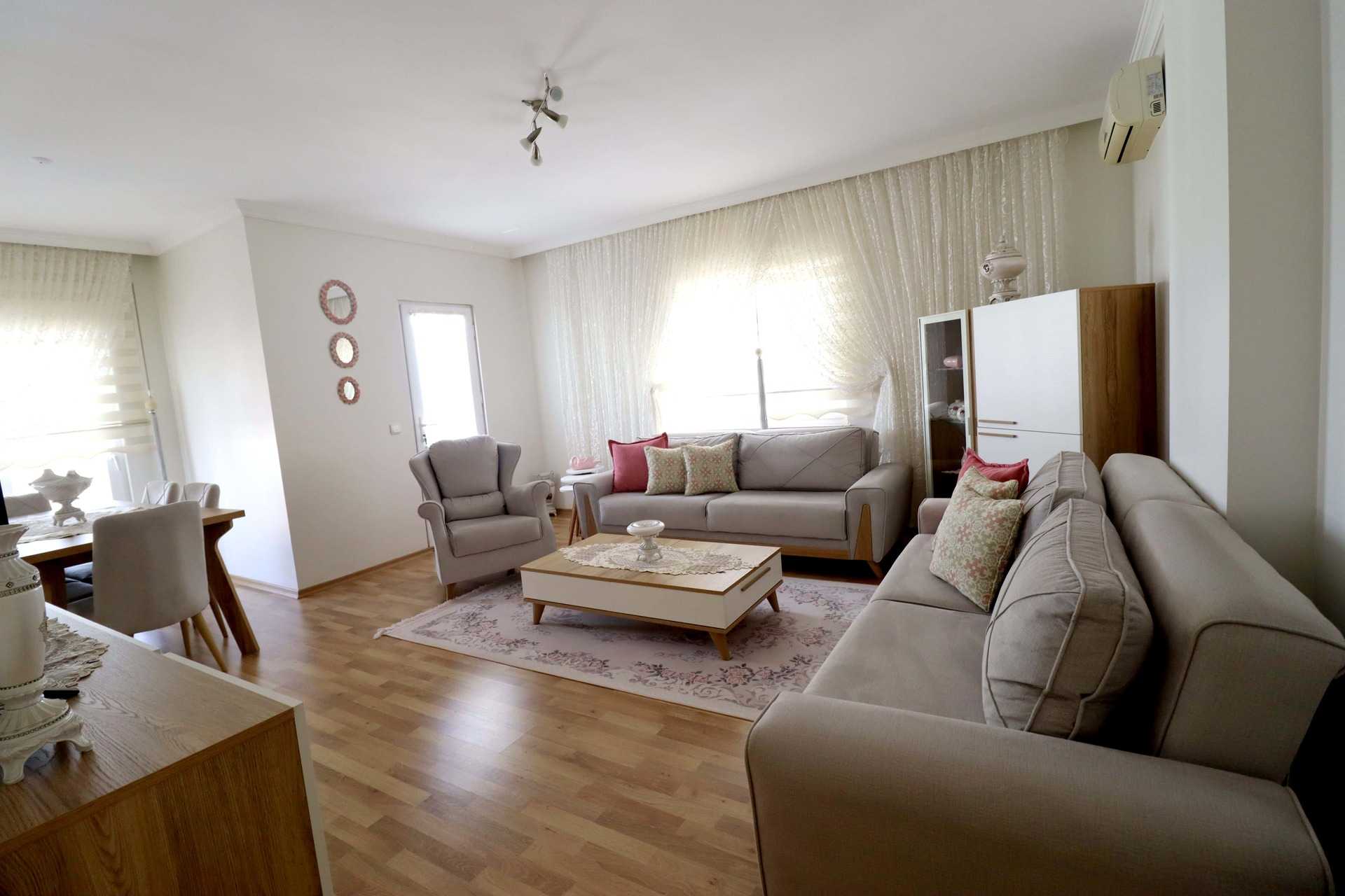 Mersin Erdemli Alata Meerblick Unabhängige Küche 4-seitige 3 + 1 Wohnung zu verkaufen