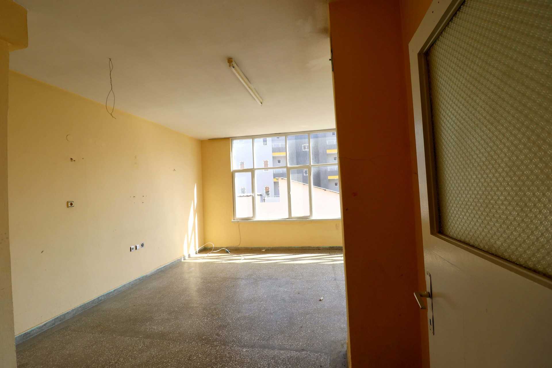 3 + 1 geschikt appartement te koop in Mersin Erdemli Alata