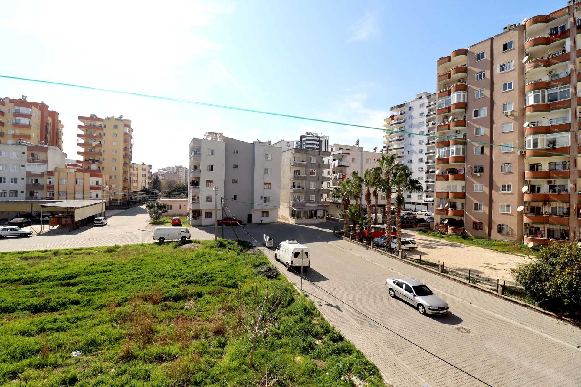 3 + 1 geschikt appartement te koop in Mersin Erdemli Alata