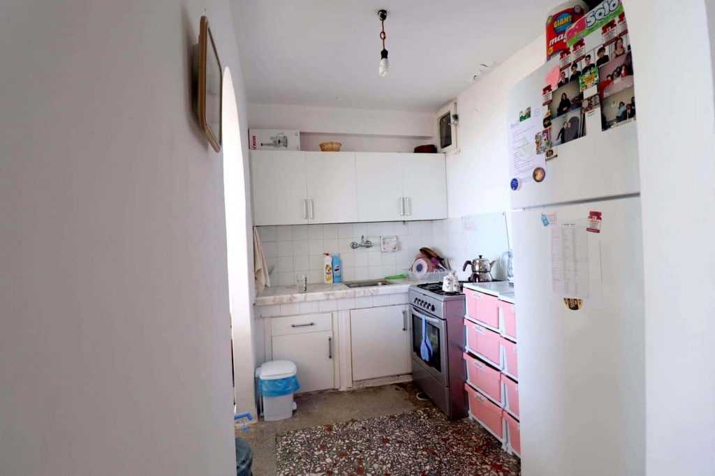 Mersin Erdemli Orfoz Sitesi Denize Sıfır Havuzlu Satılık Eşyalı 2+1 Daire