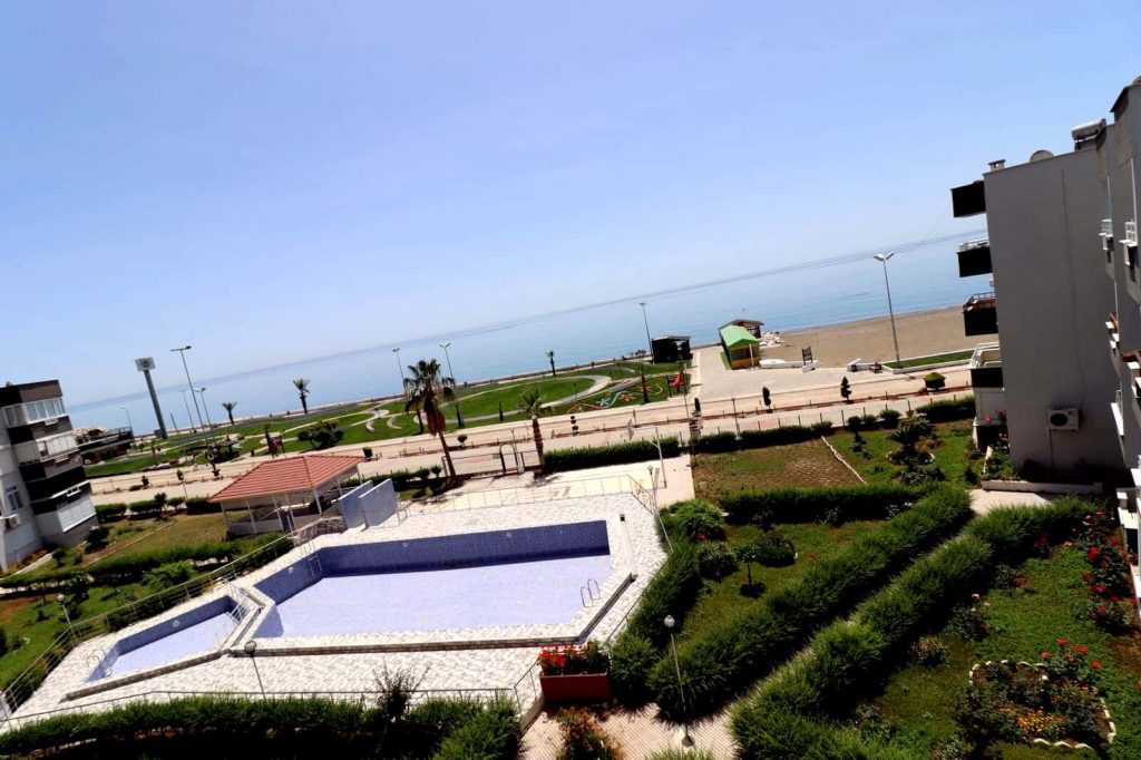 Mersin Erdemli Orfoz Sitesi Denize Sıfır Havuzlu Satılık Eşyalı 2+1 Daire