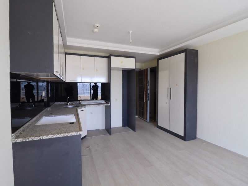 Erdemli Tömük İnce Ali Sitesi 3 Cepheli 1+1 Satılık Daire