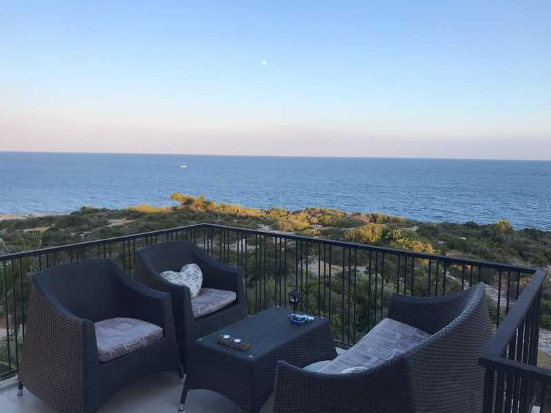 Mersin Narlıkuyu Nazar Sitesi Denize Sıfır 4+1 Satılık Villa