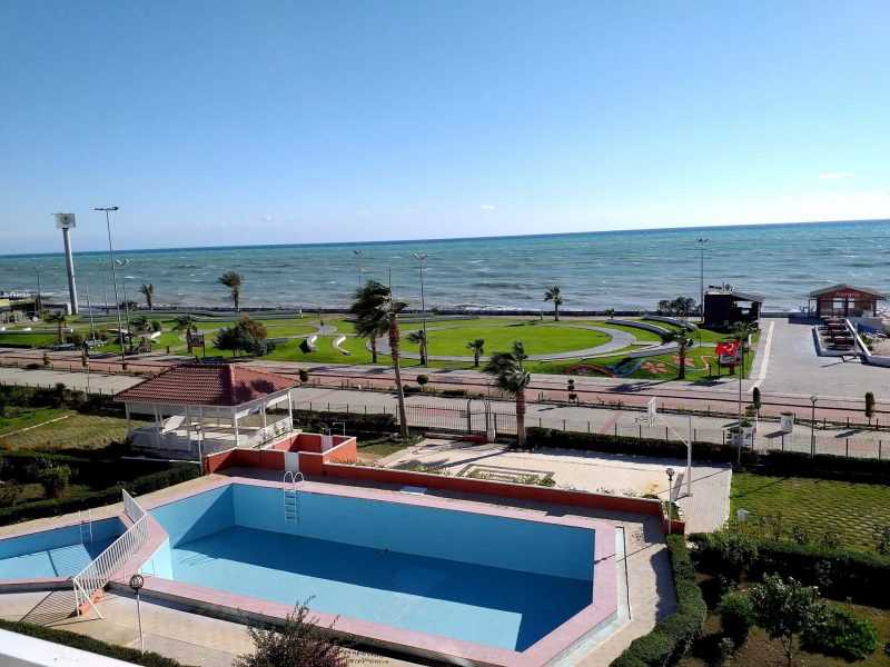 Erdemli Denize Sıfır  Orfoz Sitesinde Satılık 2+1 Daire