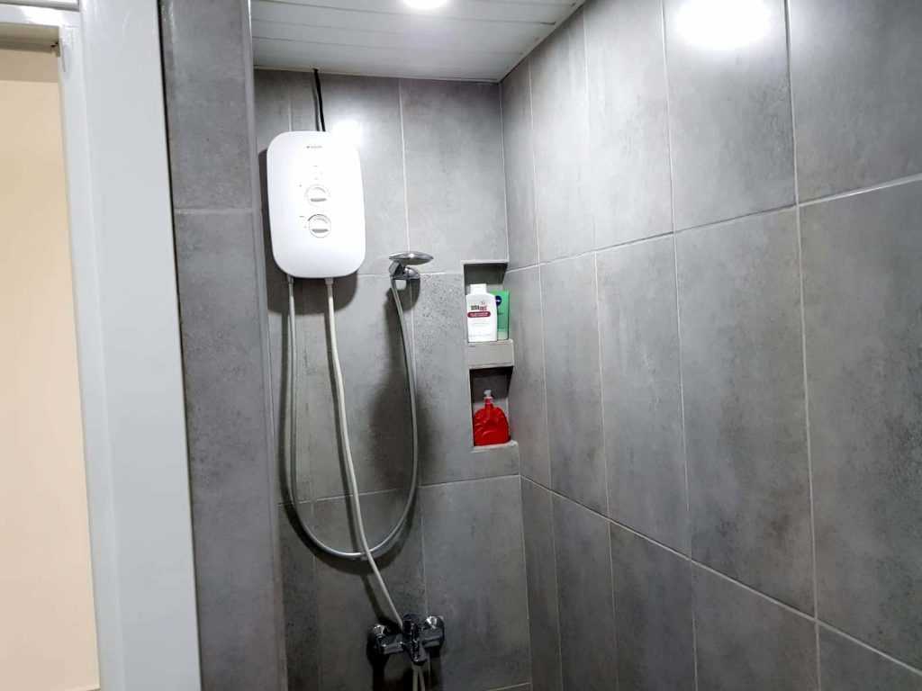 Mersin Erdemli Denize Sıfır Havuzlu Orfoz Sitesi Satılık Eşyalı 2+1 Daire
