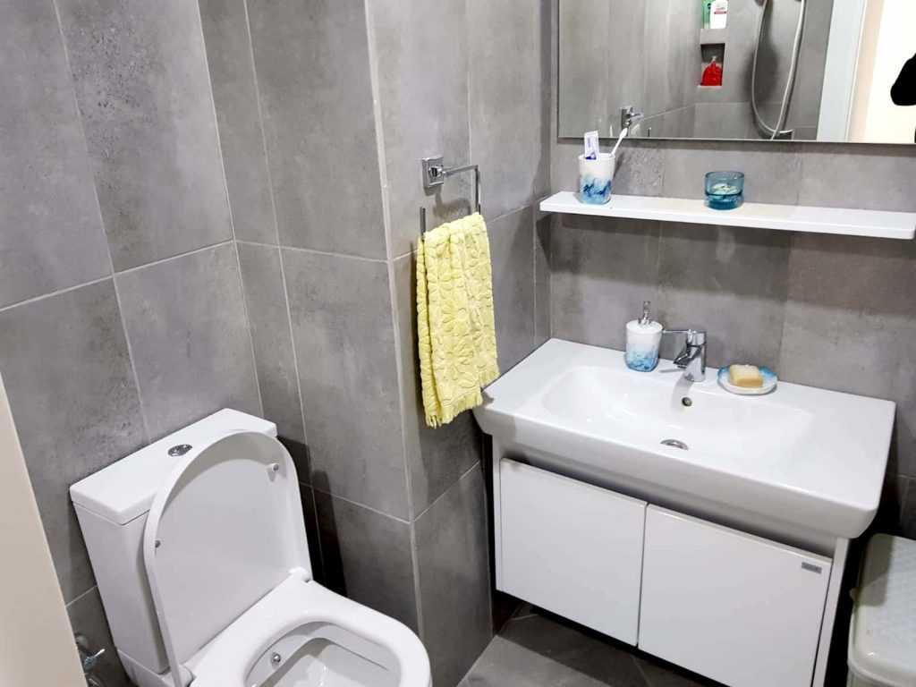 Mersin Erdemli Denize Sıfır Havuzlu Orfoz Sitesi Satılık Eşyalı 2+1 Daire