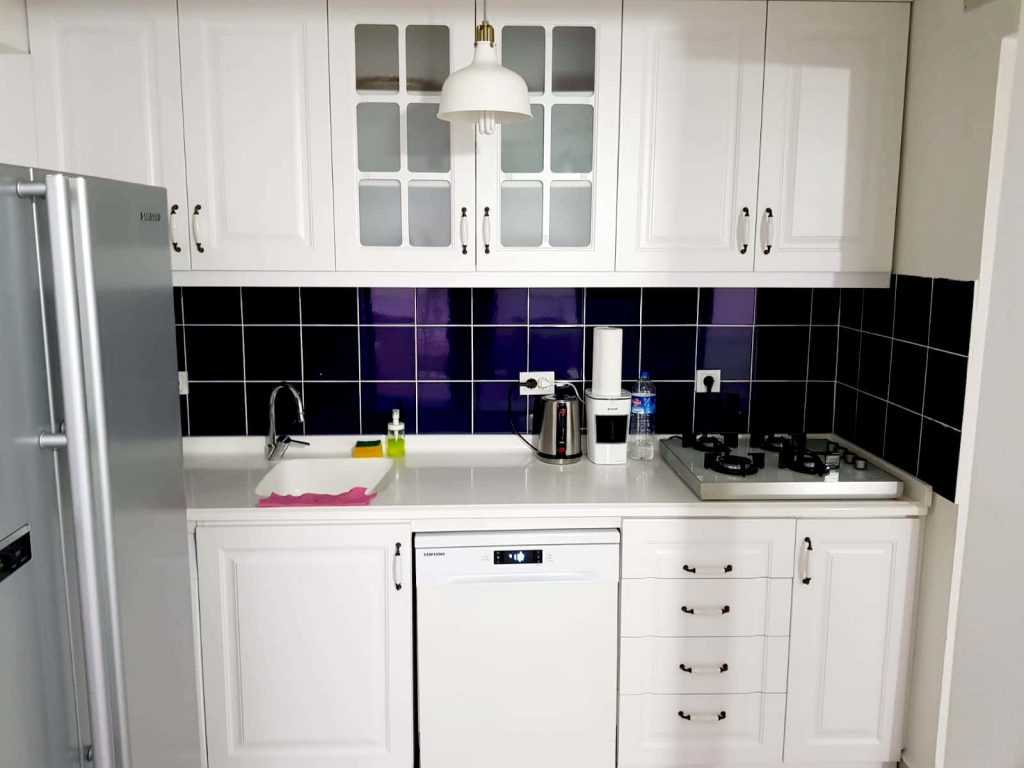 Mersin Erdemli Denize Sıfır Havuzlu Orfoz Sitesi Satılık Eşyalı 2+1 Daire