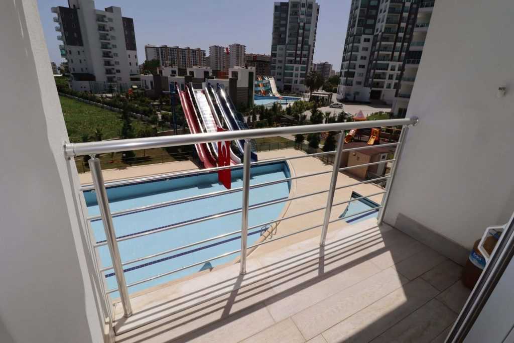 ERDEMLİ TÖMÜK CLASS SİTESİNDE EŞYALI KELEPİR SATILIK 1+1 DAİRE