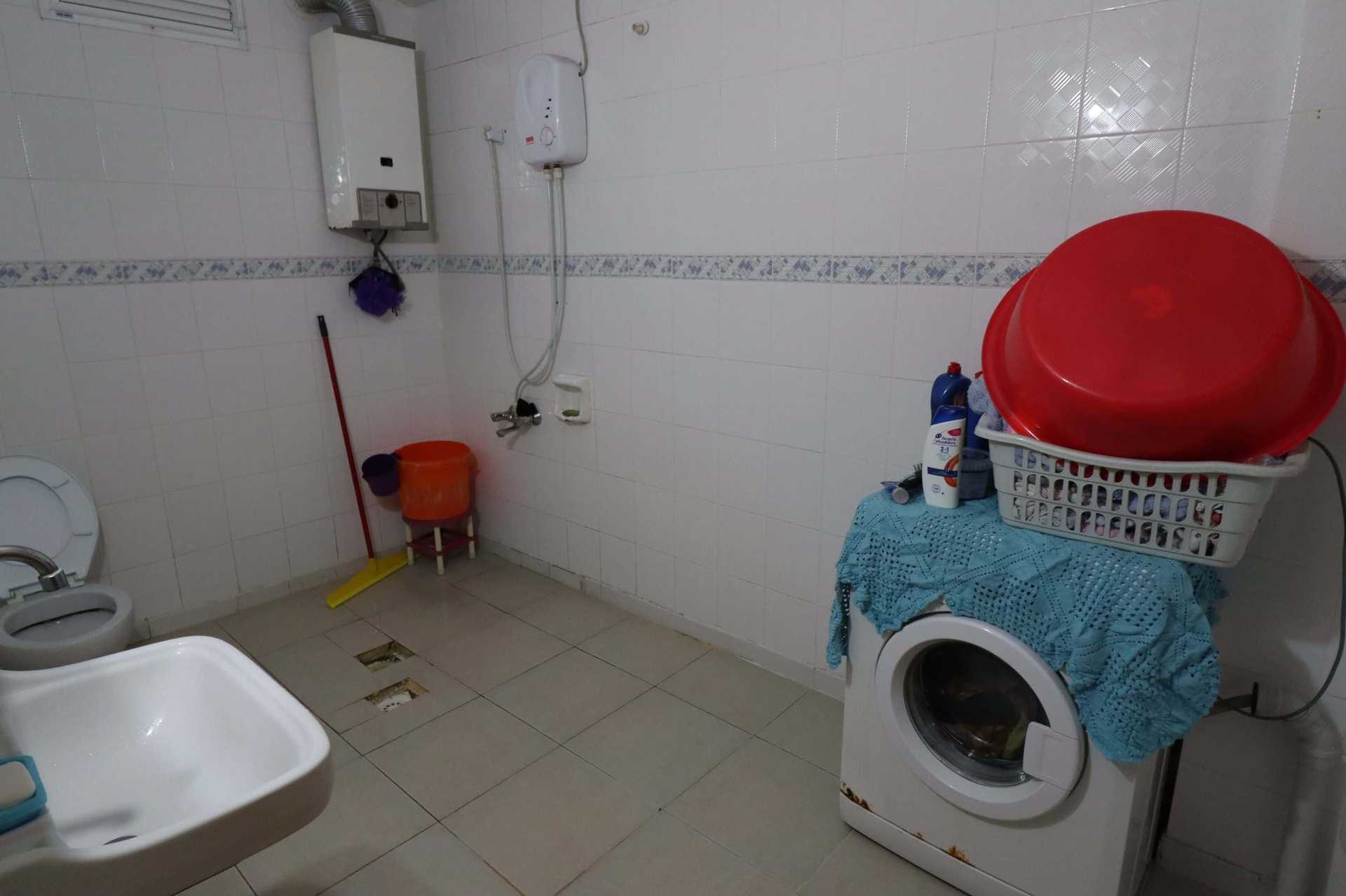 3 + 1 FLAT TE KOOP IN DE BUURT VAN DE ZEE IN ERDEMLİ CENTER