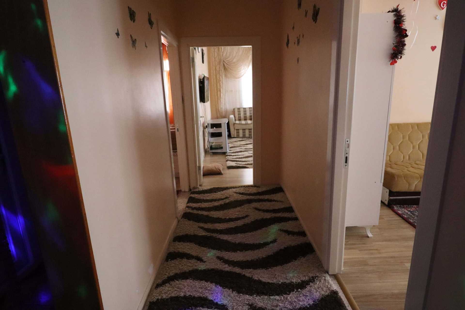 3 + 1 FLAT TE KOOP IN DE BUURT VAN DE ZEE IN ERDEMLİ CENTER