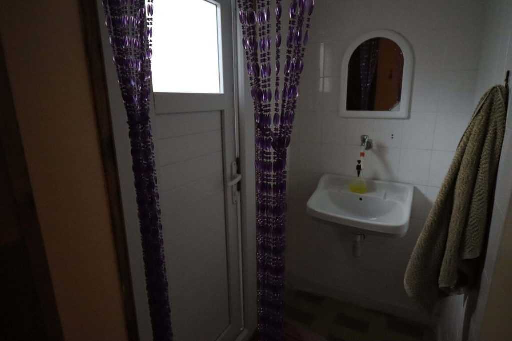 ERDEMLİ MERKEZDE DENİZE YAKIN SATILIK 3+1 DAİRE