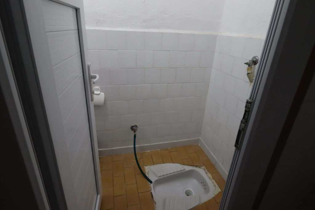 ERDEMLİ MERKEZDE DENİZE YAKIN SATILIK 3+1 DAİRE