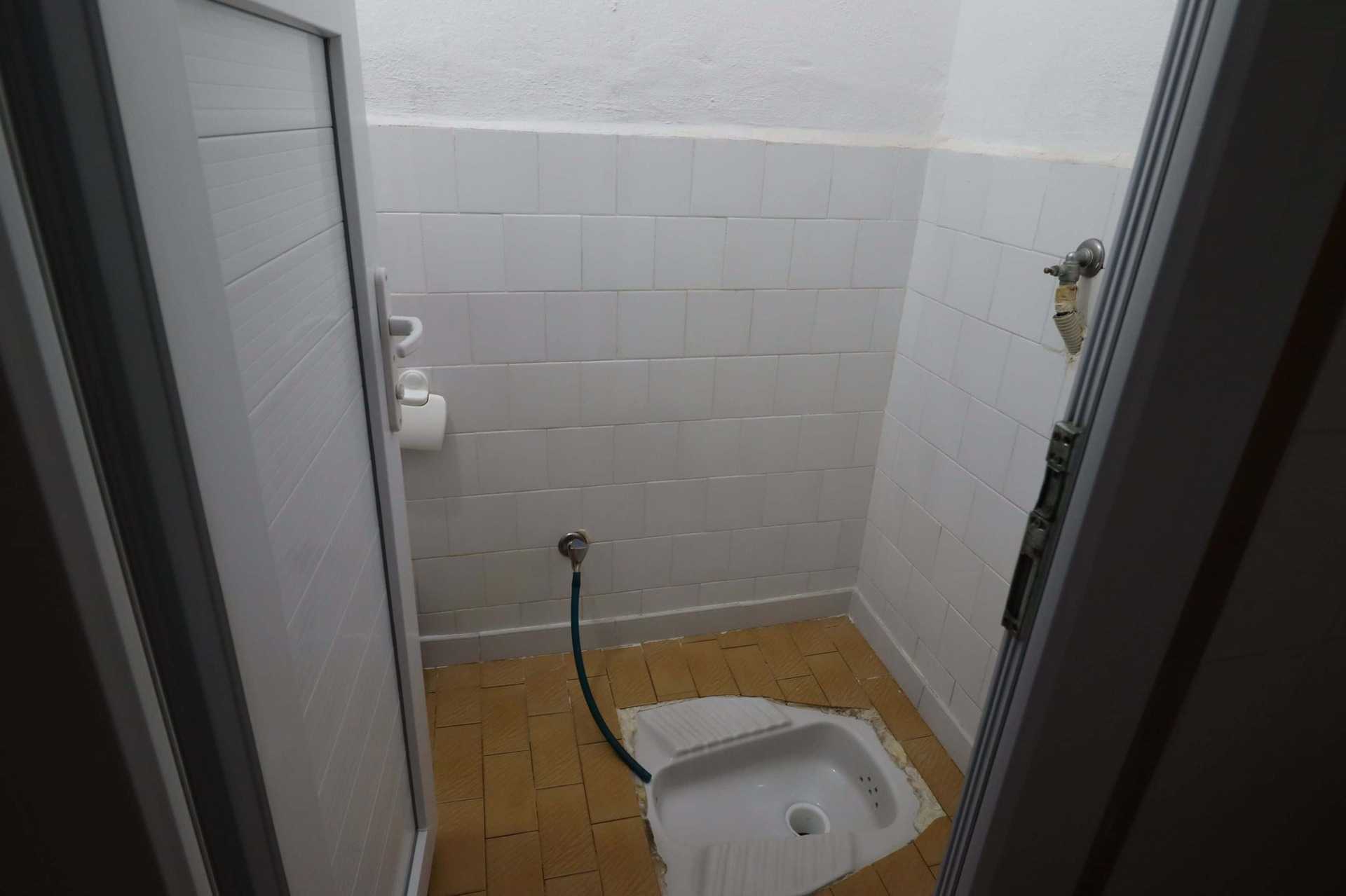 3 + 1 FLAT TE KOOP IN DE BUURT VAN DE ZEE IN ERDEMLİ CENTER