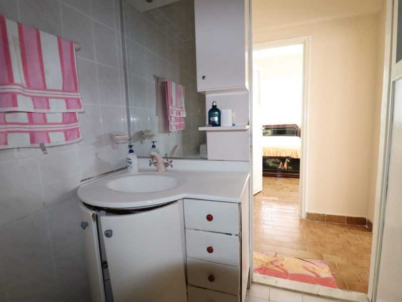 Erdemli Limonlu Faruk Şıhman Sitesi 3+1 Satılık Daire
