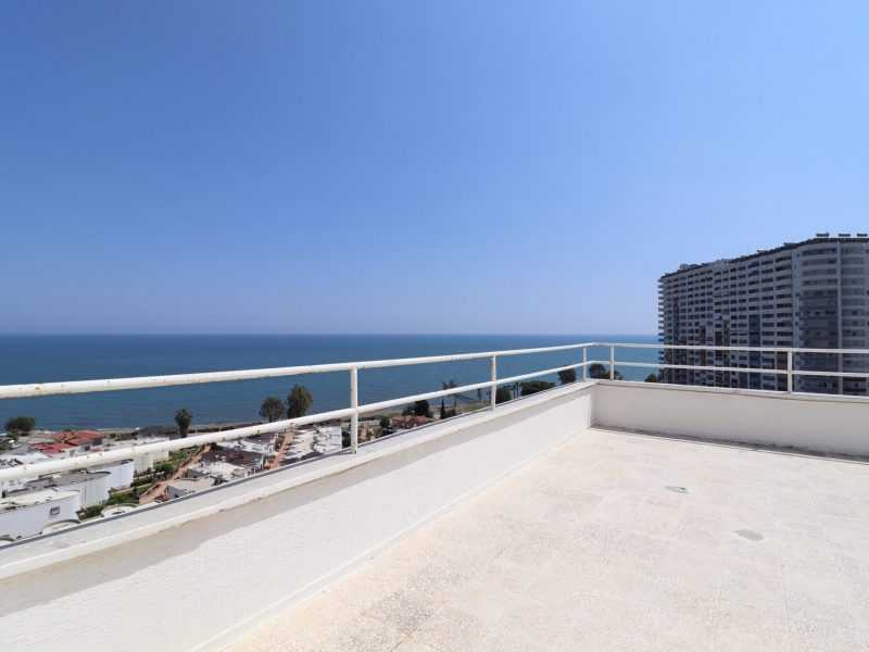 Erdemli Tömük Club Lido Sitesi Denize Sıfır Satılık Daire