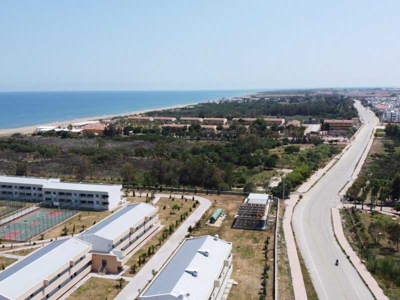 MERSİN SİLİFKE ATAKENTTE DENIZE YAKIN SATILIK TARLA