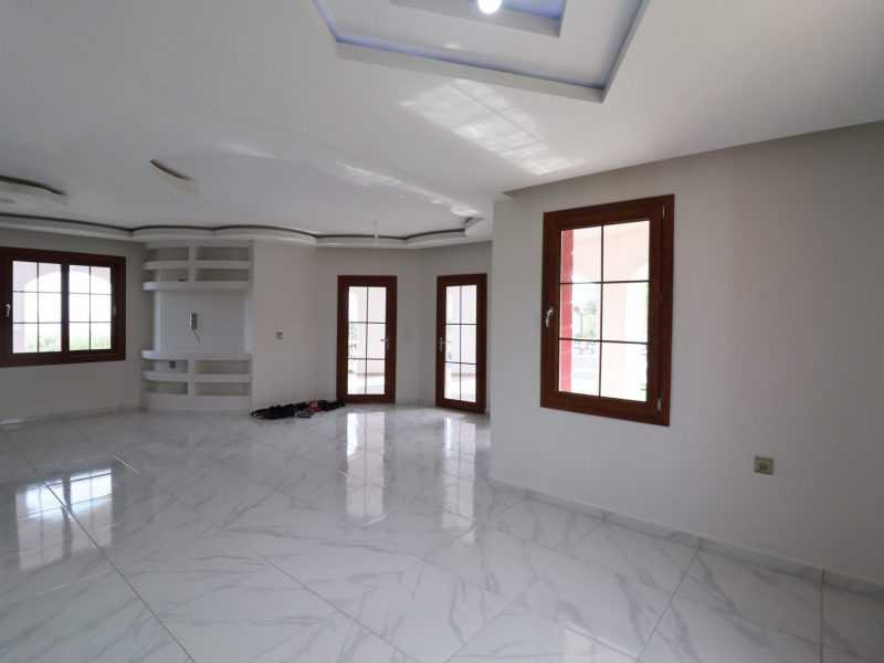 Mersin Kızkalesi Bağımsız Havuzlu Satılık Lüks Villa