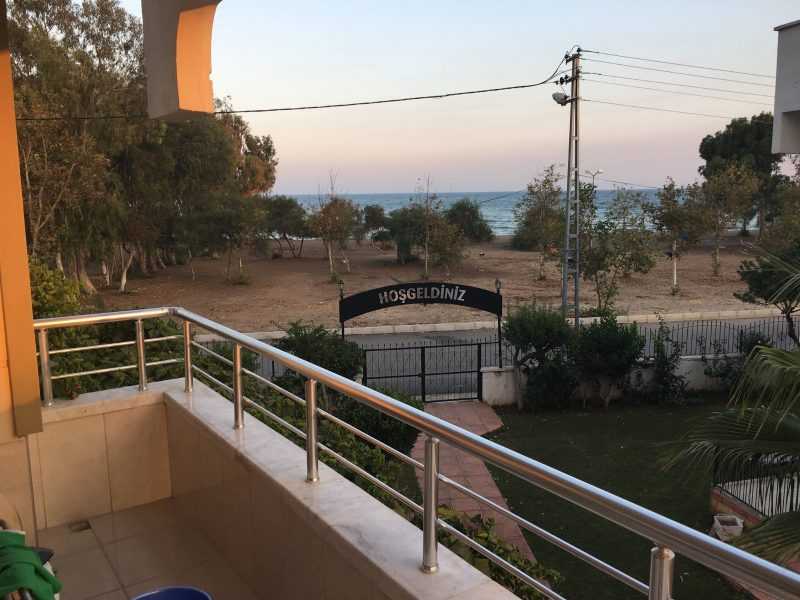 MERSİN TECEDE SATILIK FULL YAPILI EŞYALI VİLLA