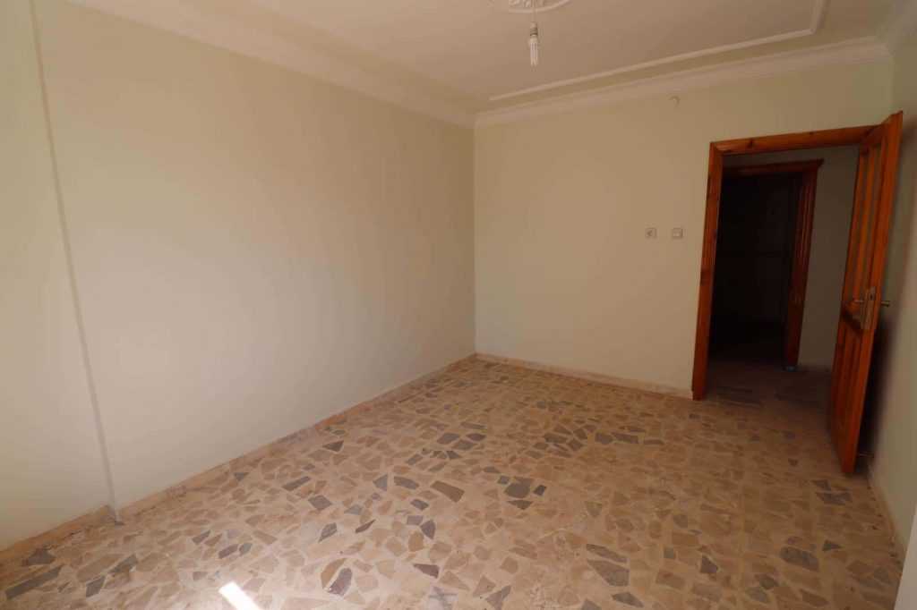TÖMÜK TROPİK TATİL SİTESİNDE SATILIK 3+1 YAZLIK DAİRE