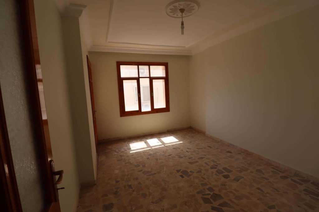 TÖMÜK TROPİK TATİL SİTESİNDE SATILIK 3+1 YAZLIK DAİRE