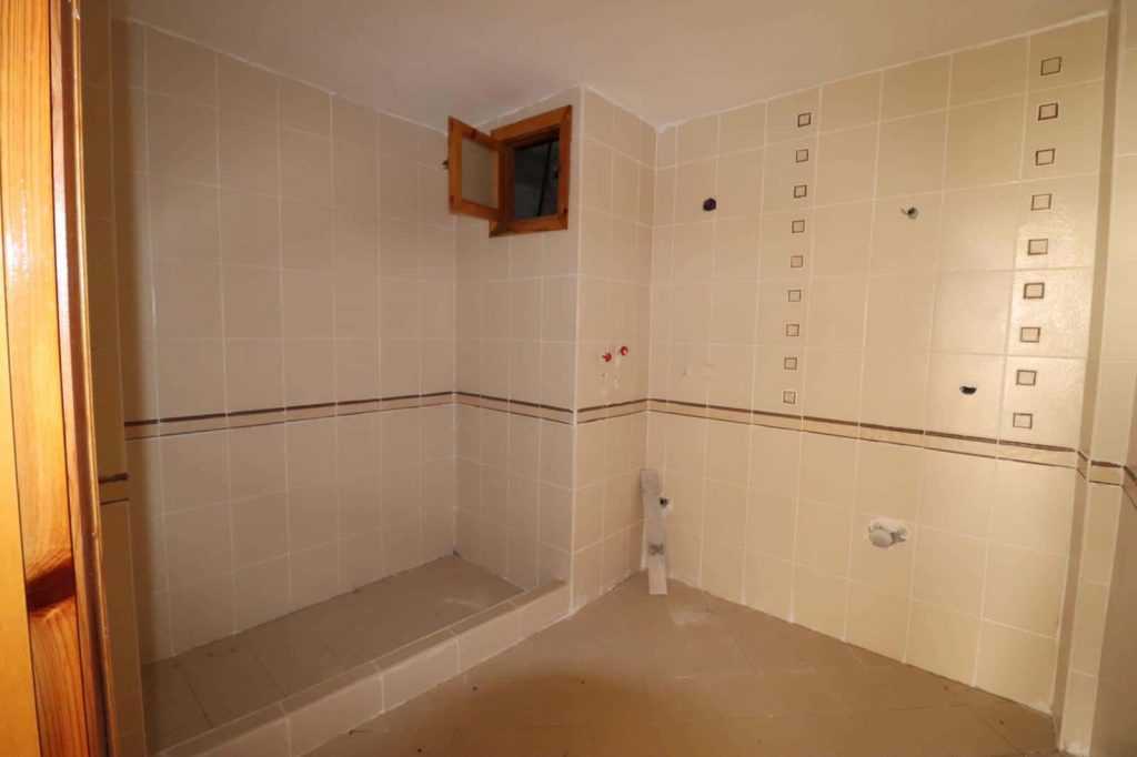 TÖMÜK TROPİK TATİL SİTESİNDE SATILIK 3+1 YAZLIK DAİRE