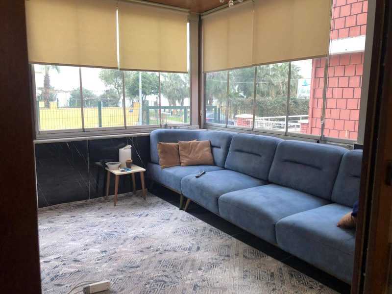 MEZİTLİDE SATILIK DENİZ MANZARALI LÜKS YAPILI VİLLA