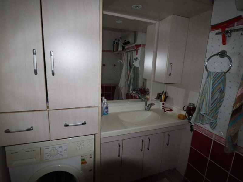 MERSİN KARGIPINARI GÜNEŞHAN SİTESİNDE SATILIK DAİRE
