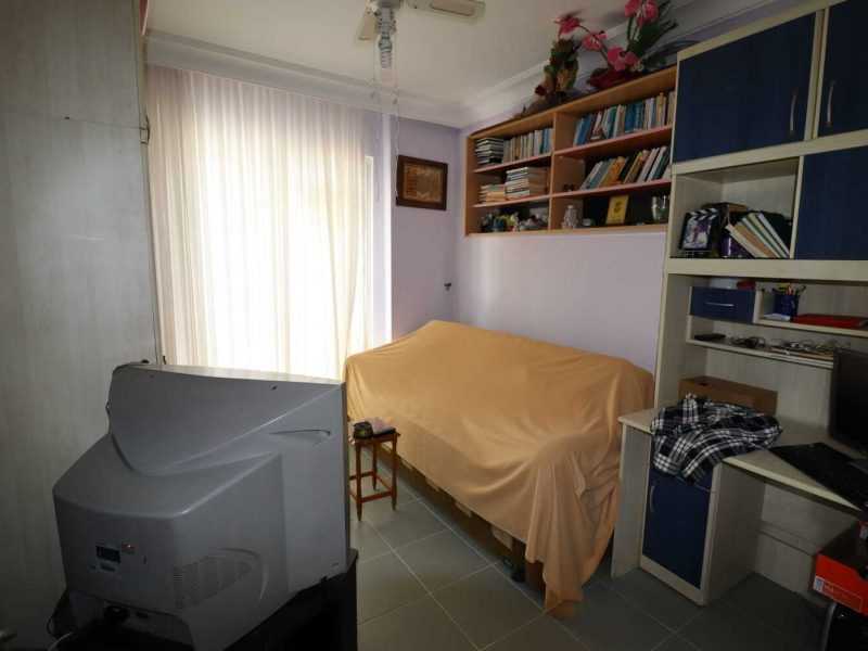 MERSİN KARGIPINARI GÜNEŞHAN SİTESİNDE SATILIK DAİRE
