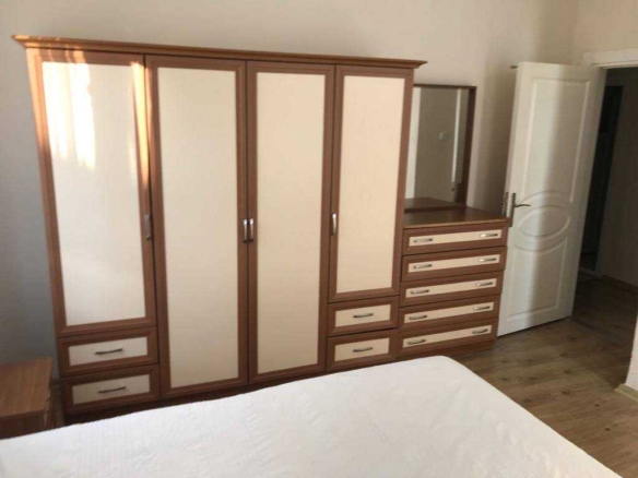 ERDEMLİ GÜZELDAĞ SİTESİ EŞYALI SATILIK 2+1 DAİRE