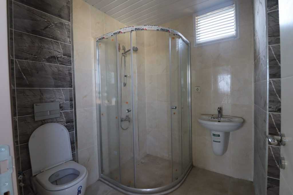 Arpaçbahşiş Site İçerisinde Deniz Manzaralı  2+1 Geniş Sıfır Daire