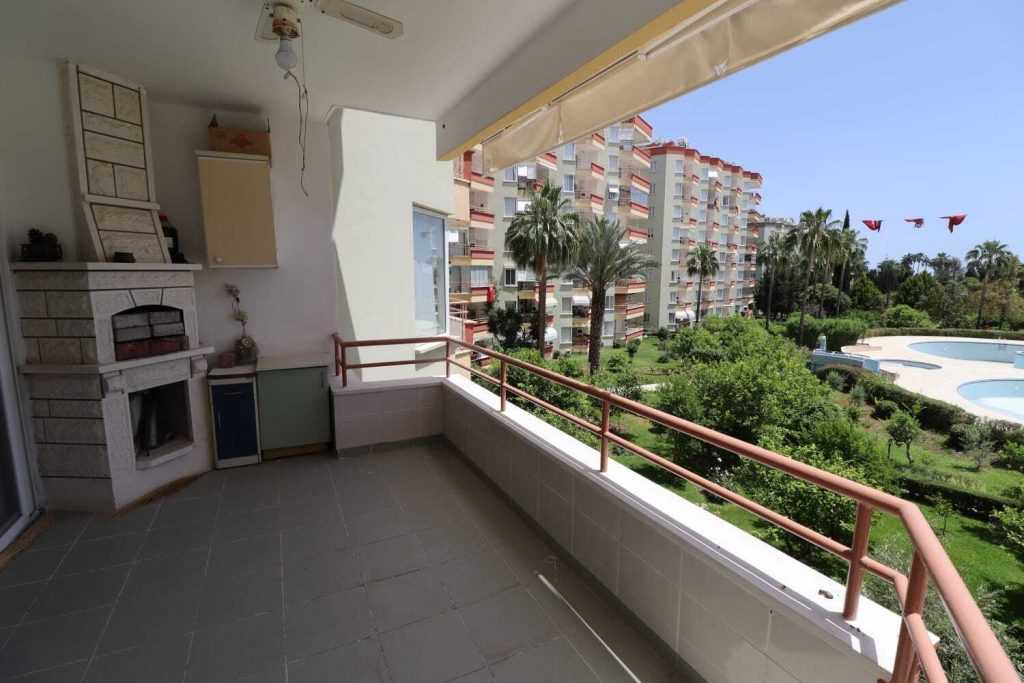 MERSİN KARGIPINARI GÜNEŞHAN SİTESİNDE SATILIK DAİRE