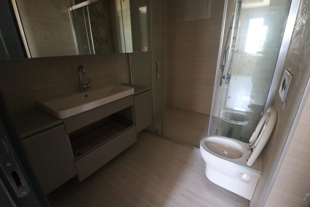 MERSİN ARPAÇBAHŞİŞ KAYIKÇIOĞLU’NDA SATILIK LÜKS 4+1 DAİRE
