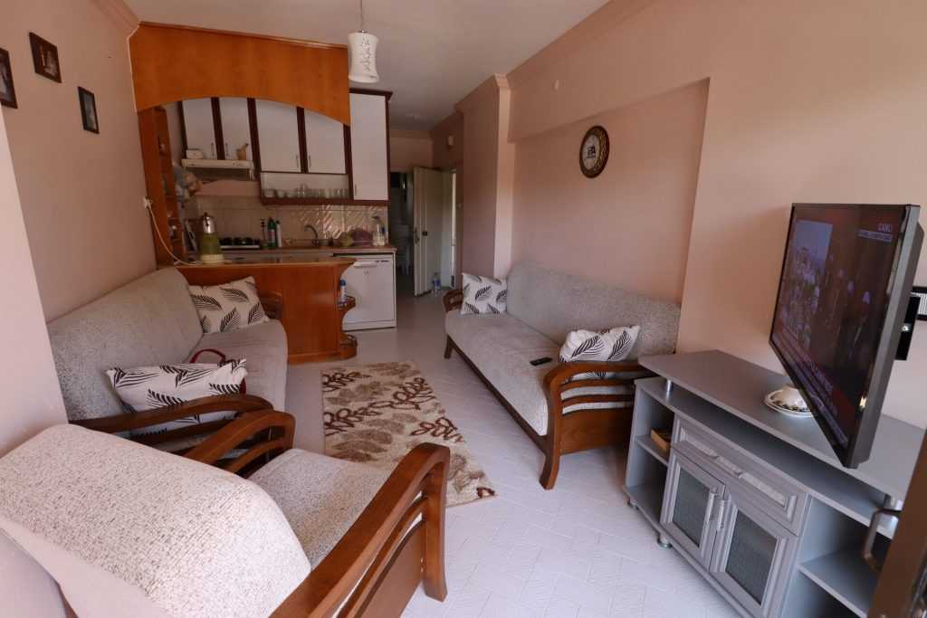 TÖMÜK GONDOL 1 SİTESİ EŞYALI SATILIK DAĞ DENİZ CEPHELİ 1+1 DAİRE