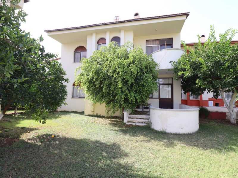 GÜNEY MARİNA SİTESİNDE SATILIK BAKIMLI 3+1 VİLLA