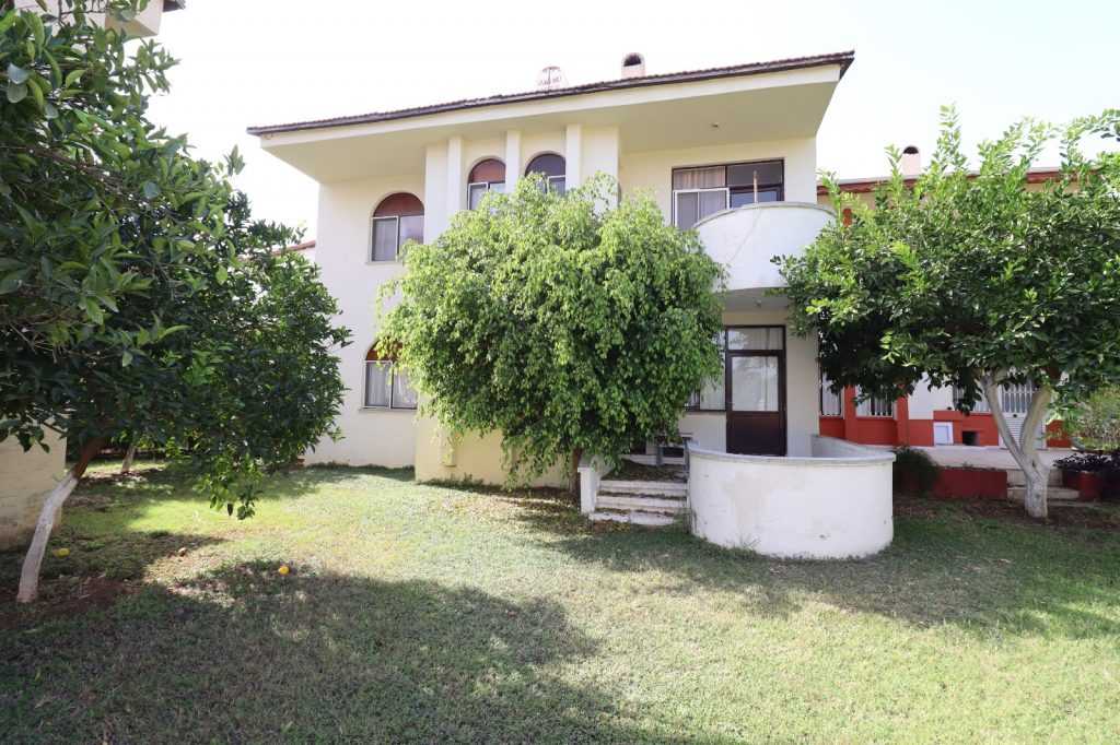 GÜNEY MARİNA SİTESİNDE SATILIK BAKIMLI 3+1 VİLLA