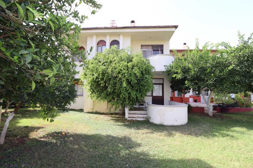 GÜNEY MARİNA SİTESİNDE SATILIK BAKIMLI 3+1 VİLLA