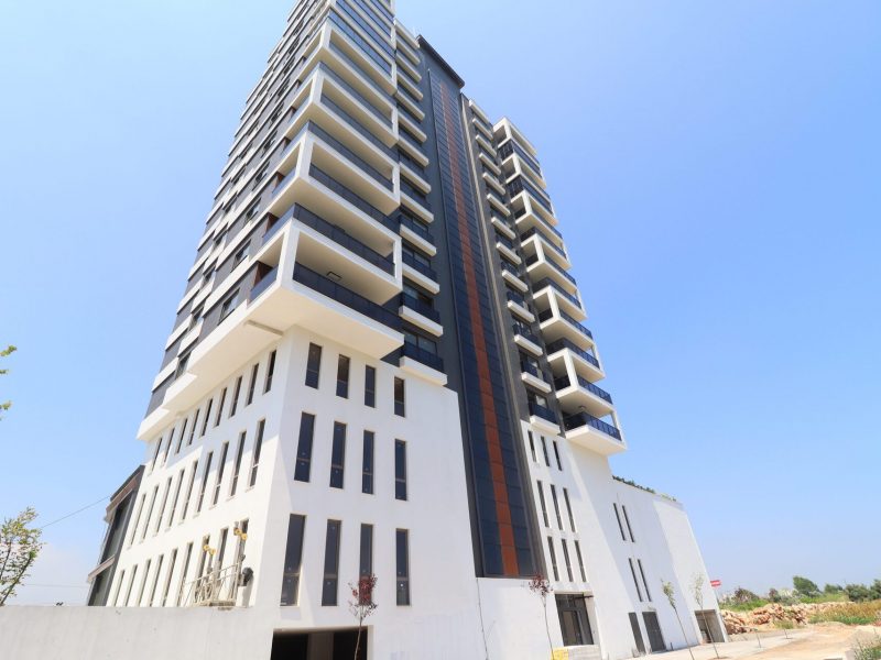 MERSİN ARPAÇBAHŞİŞ KAYIKÇIOĞLU’NDA SATILIK LÜKS 4+1 DAİRE