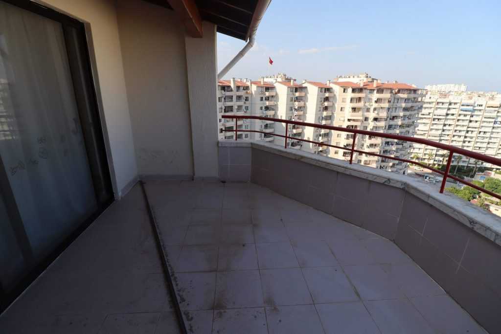 TÖMÜK GONDOL 1 SİTESİ EŞYALI AHŞAP TERASLI SATILIK 3+1 DENİZ MANZARALI