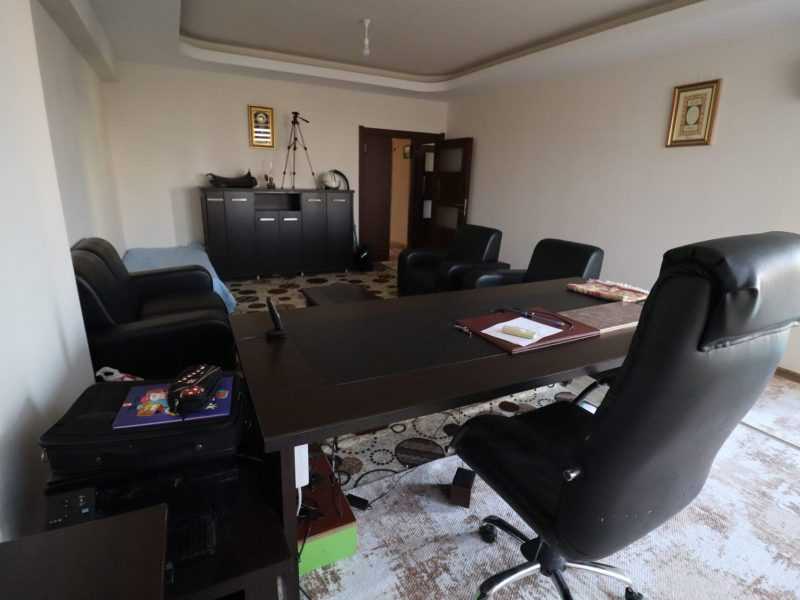 ERDEMLİ OBA PLAZA 4+1 200 M2 ACİL SATILIK DAİRE