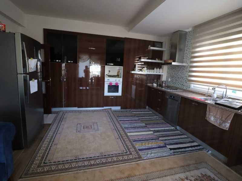 ERDEMLİ OBA PLAZA 4+1 200 M2 ACİL SATILIK DAİRE