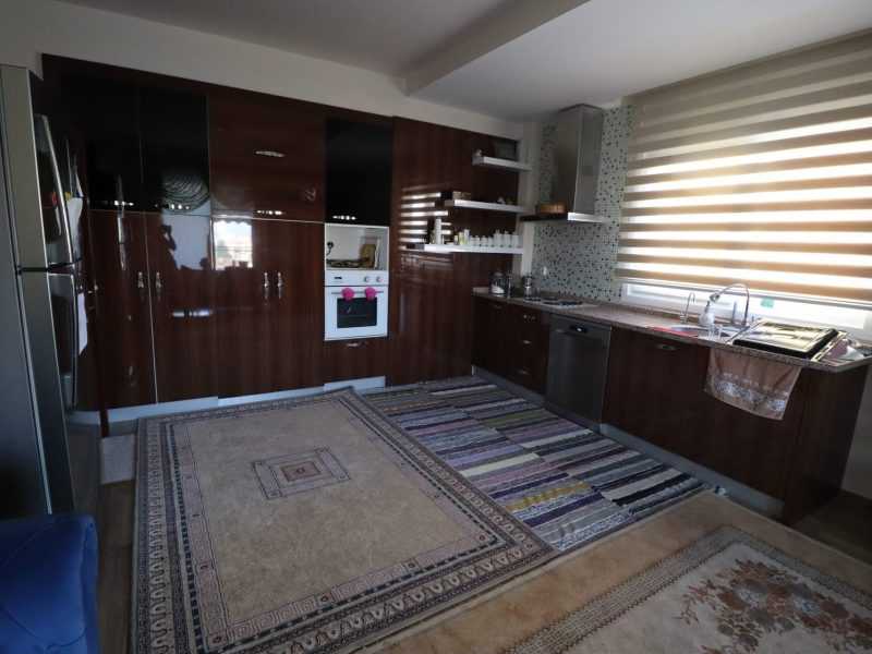 ERDEMLİ OBA PLAZA 4+1 200 M2 ACİL SATILIK DAİRE