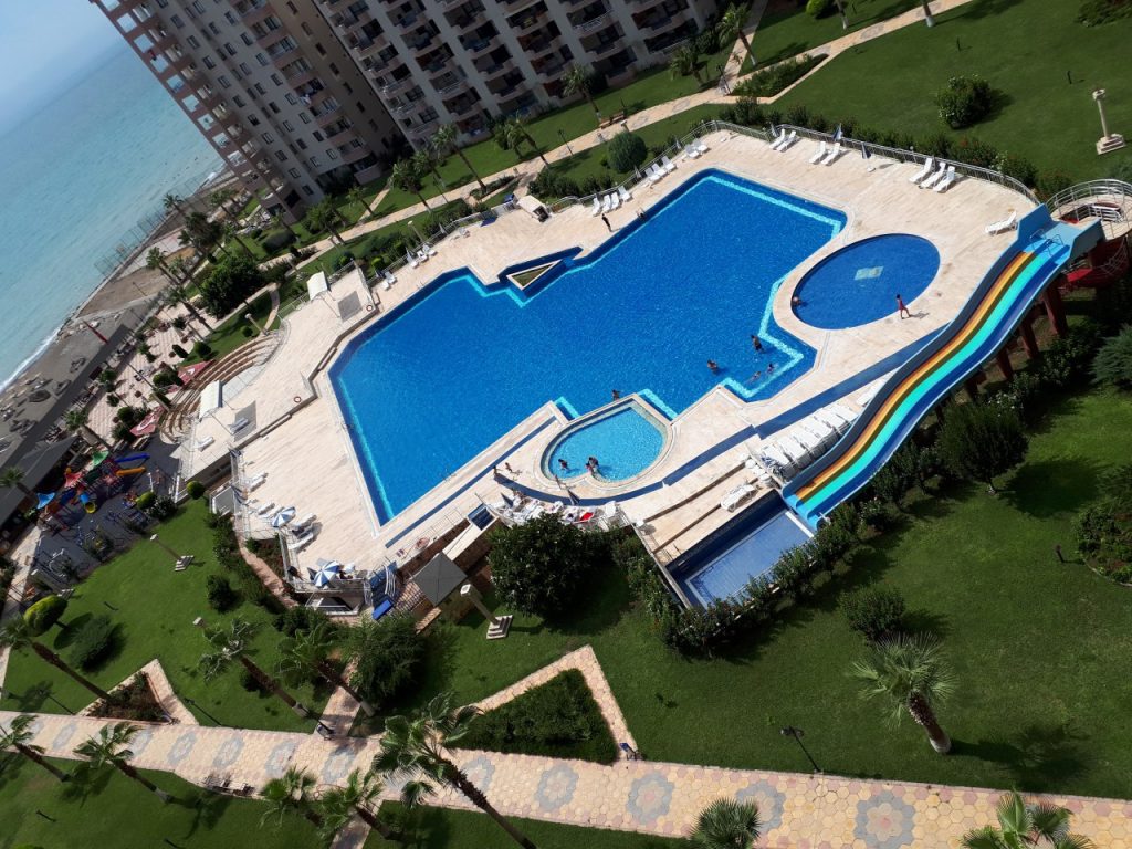 Çeşmeli Altunören 2 Sitesi Satılık Full Deniz Manzaralı 2+1 Daire