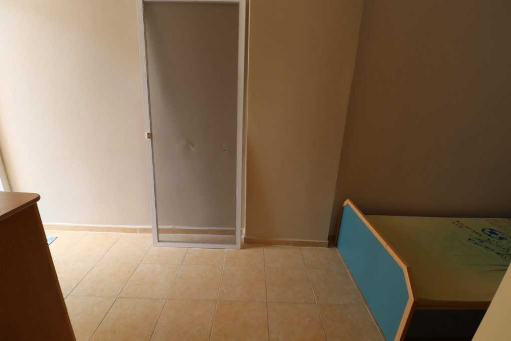 AYAŞ KOÇ SİTESİ EŞYALI SATILIK DENİZ MANZARALI 2+1 DAİRE