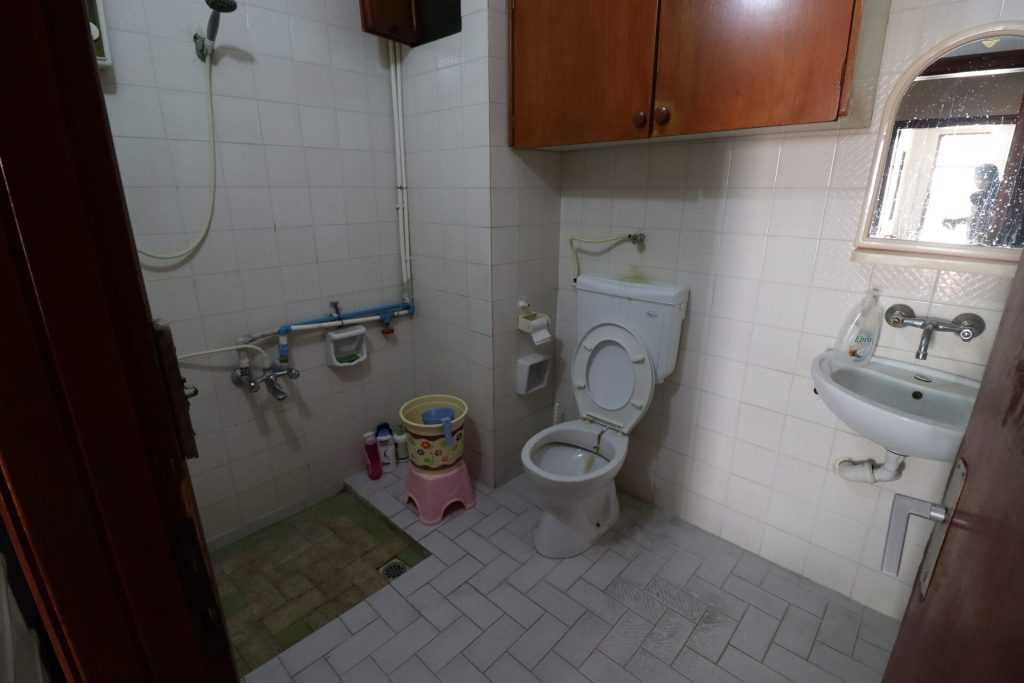 ERDEMLİ ESKİ HASTANE CİVARI ACİL SATILIK 2+1 DAİRE
