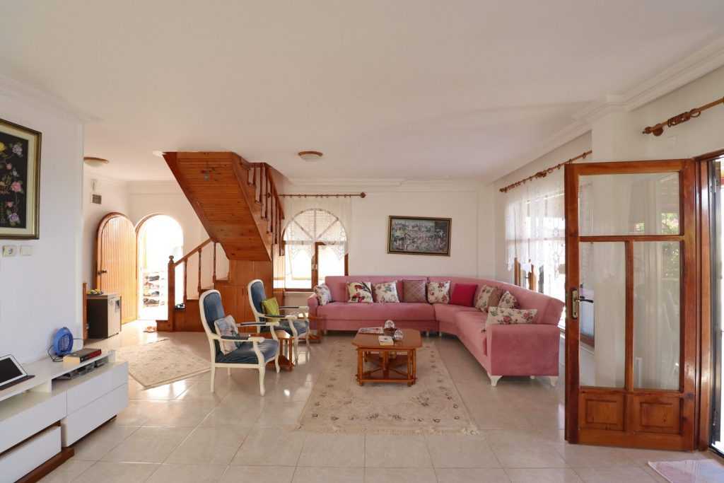 Ayaş Villa Özbelde Sitesi Eşyalı Satılık 3+1 Dublex Daire