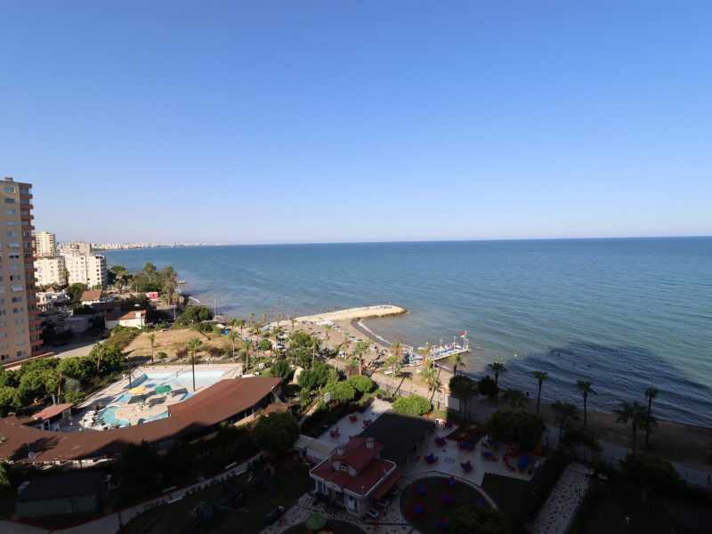Mersin Erdemli Çeşmeli Liparis 3 Sitesi Eşyalı Satılık 3+1 Köşe Daire