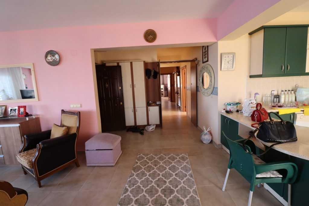 Mersin Erdemli Çeşmeli Liparis 3 Sitesi Eşyalı Satılık 3+1 Köşe Daire