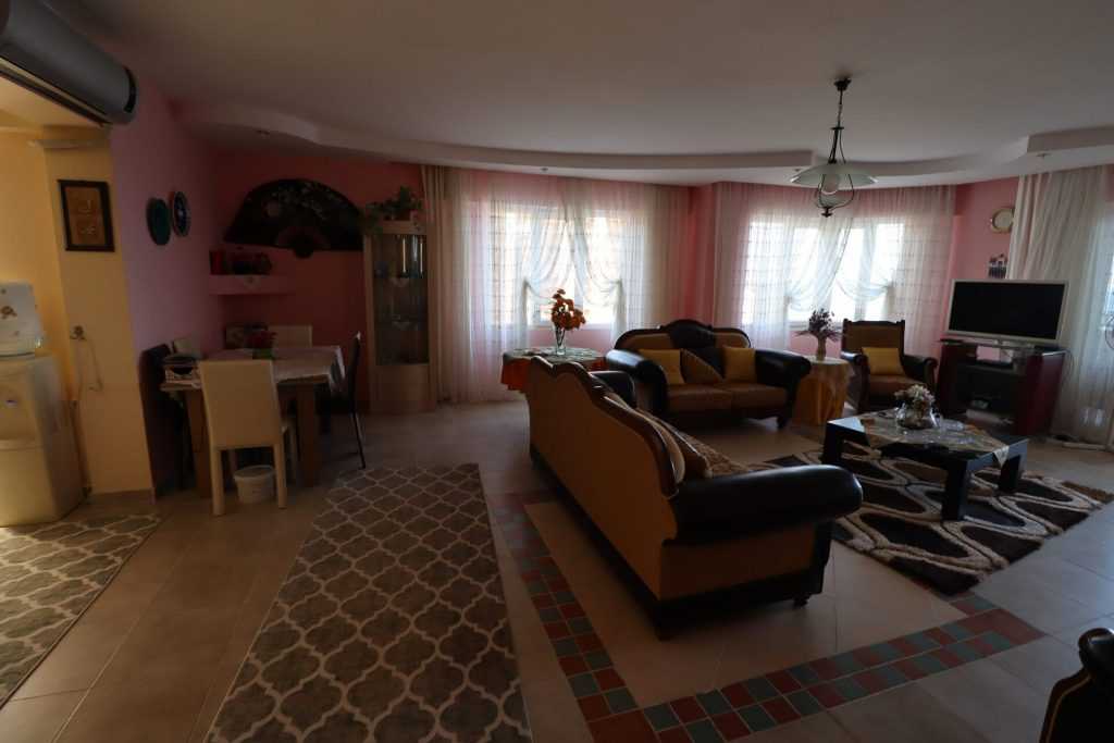 Mersin Erdemli Çeşmeli Liparis 3 Sitesi Eşyalı Satılık 3+1 Köşe Daire
