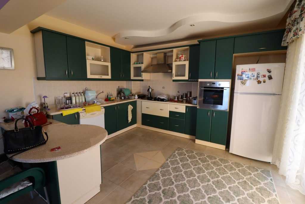 Mersin Erdemli Çeşmeli Liparis 3 Sitesi Eşyalı Satılık 3+1 Köşe Daire